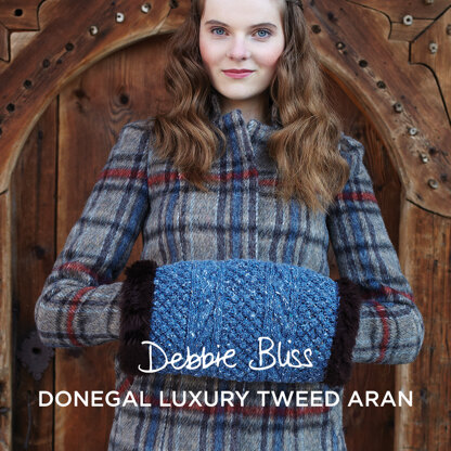 Elsa Muff - Knitting Pattern for Women in Debbie Bliss Donegal Luxury Tweed Aran