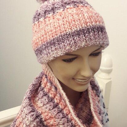 Ladies Hat & Cowl Mock Cable Aran Yarn