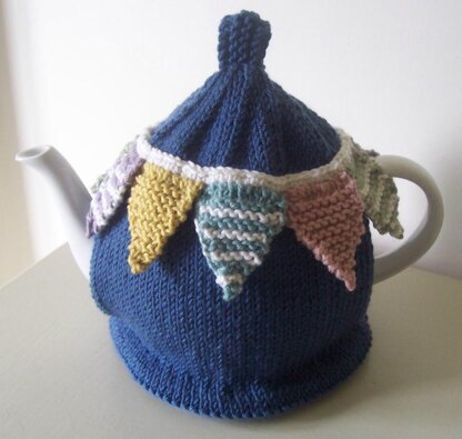 Summer Bunting Tea Cosy