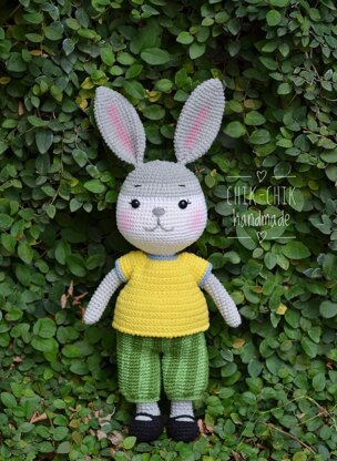 Titi Bunny Crochet Pattern