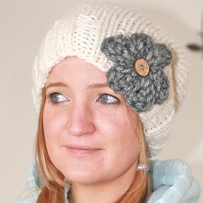 Ava - slouchy hat with flower