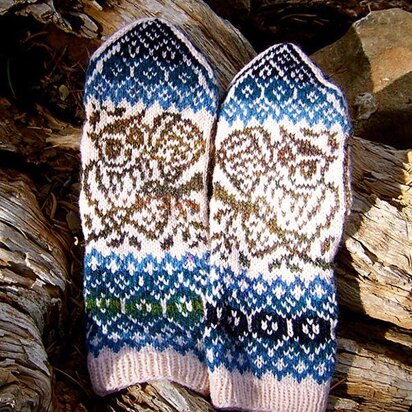 Owl Season Mittens