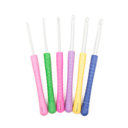 Pony Bamboo Grip Crochet Hook Set: Set of 5 , 2.00, 2.50, 3.00