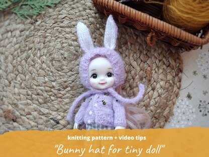 Tiny bunny hat for doll