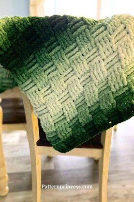 Basket Weave Chunky Evergreen Throw