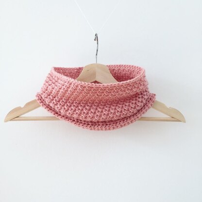 Crochet Cowl Pattern