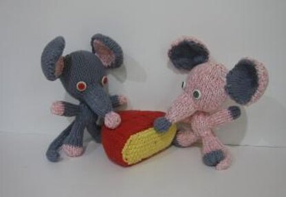 Mini Knitkinz Grey Mouse