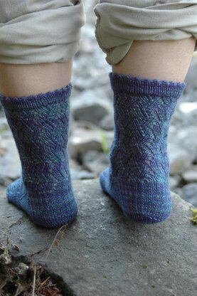 Zigzag Lace Socks