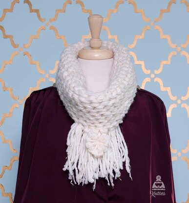 Loveheart Crochet Cowl Collar