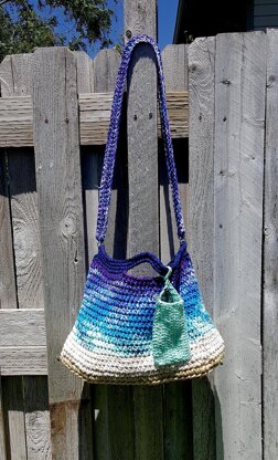 Snappy Party Tote