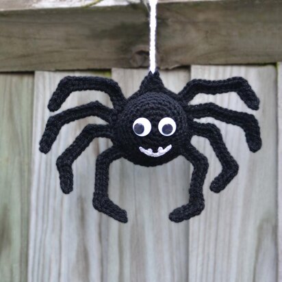 Crochet spider. Hanging ornament. Indoor/ outdoor Halloween decoration