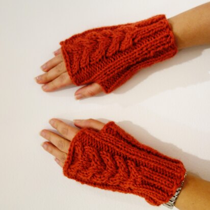 Chilly Chilli Fingerless Gloves