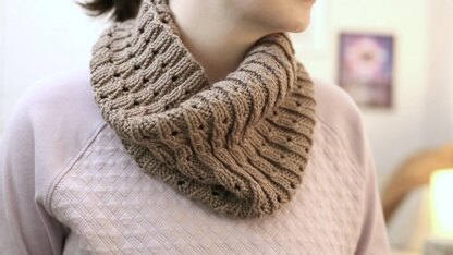 Cascades Cowl