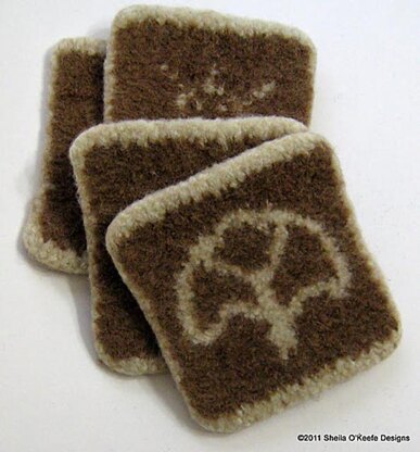 Pandanus Leaf Fan Petroglyph Coaster