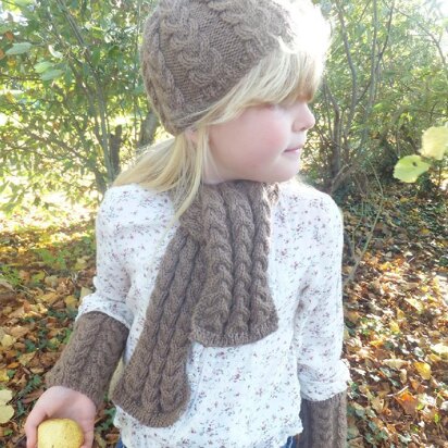 Child's 1 skein Cable Scarf, Beanie and Wrist Warmers