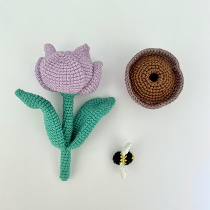 Tulip Flowerpot Crochet Kit Purple&Yellow