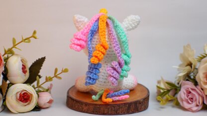 Rainbow unicorn amigurumi crochet pattern