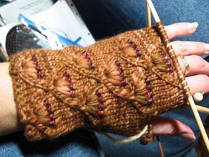 Bodhi Mittens (and Fingerless Mitts)