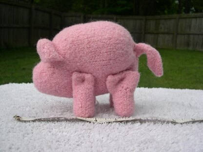 Knitted/Felted Pink Pig