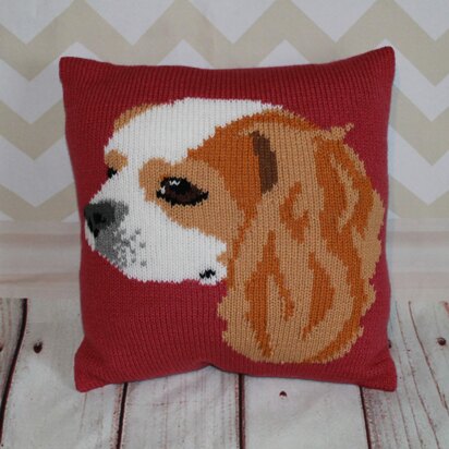 Blenheim Cavalier King Charles Spaniel Cushion Cover - knitting pattern