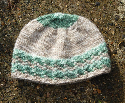 Stashbusting baby hat