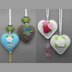 Heart hanging decoration in 2 versions - versatile & easy from scraps of yarn