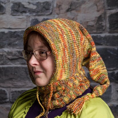 Pixie Hood with Point and Tassel - knitting pattern