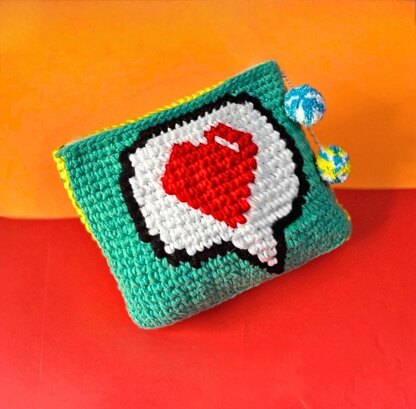 Hi Heart Clutch