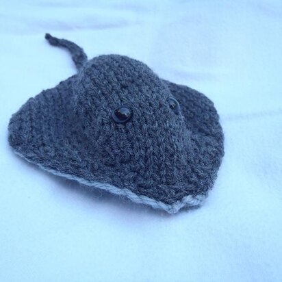 Stella, the stingray - knitting pattern