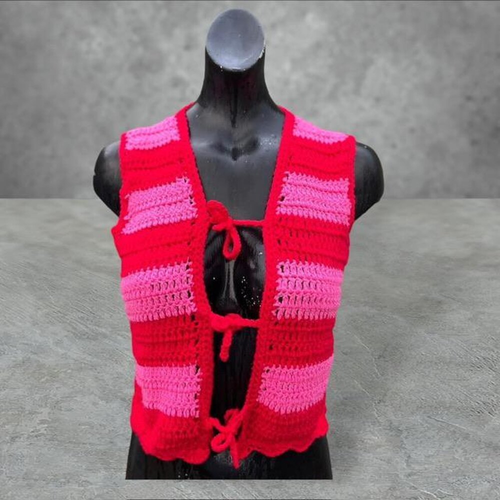 Crochet project ideas: Gorgeous crochet vest inspiration