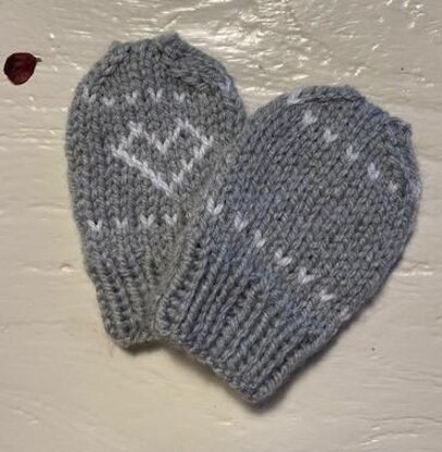 Love in the Round Newborn Hat & Mittens