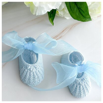 Fleur de Lune Baby Booties