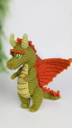 Gustav the Dragon crochet pattern, amigurumi dragon pattern