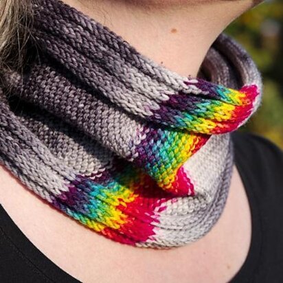 Rainbow Cowl