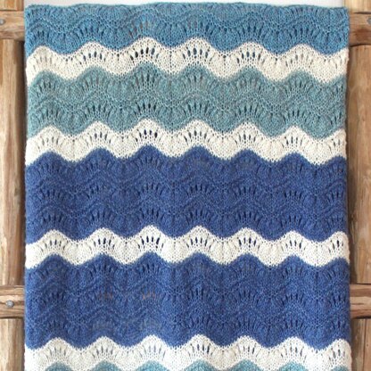 Mavericks Wave Ripple Blanket