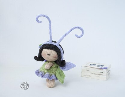 Butterfly amigurumi doll knitted flat