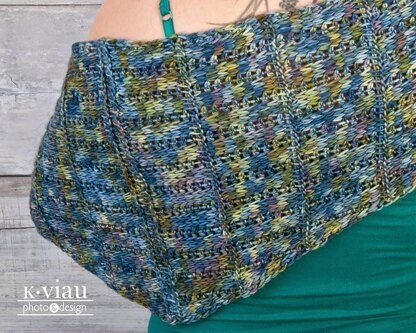 Adstock shawl