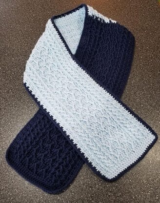 Cabled Zig Zag Scarf or Cowl