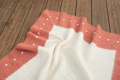 Polka Dots Edge Blanket