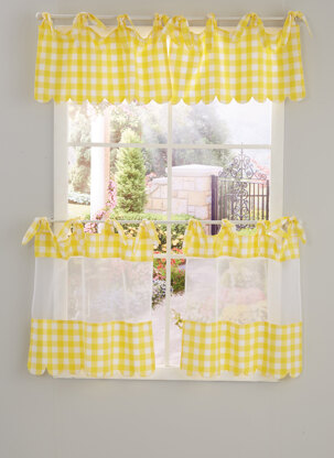 McCall's Kitchen DÃ©cor and Apron M8302 - Paper Pattern, Size OS (One Size Only)