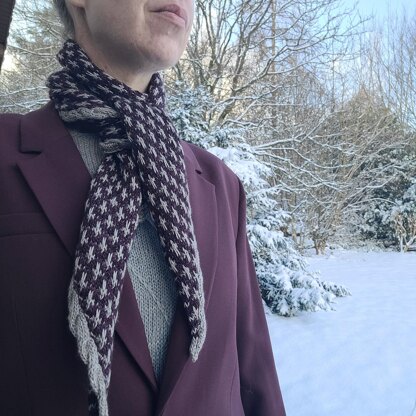 Navigate Scarf