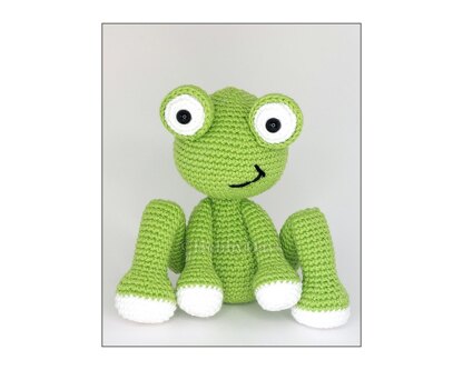 Amigurumi crochet Frog