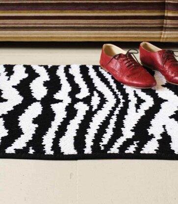 Zebra Rug - Knitting Pattern in Debbie Bliss Rialto Aran by Debbie Bliss - Downloadable PDF