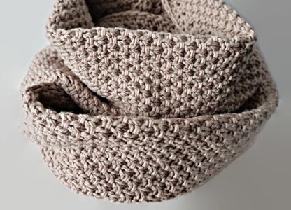 Long Infinity Scarf Pattern