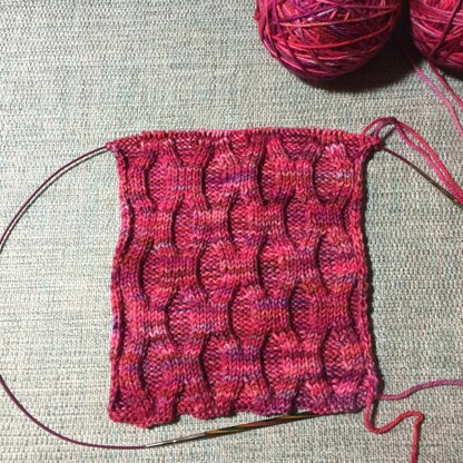 Maggie's Wave Ripples KAL