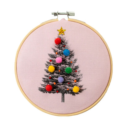 Cotton Clara Christmas Tree Printed Embroidery Kit - Pink - 4in