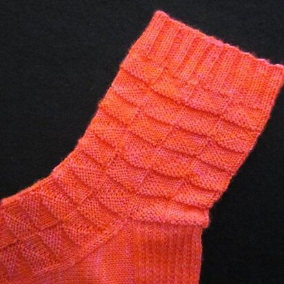 Mosaic Tile Sock - knitting pattern