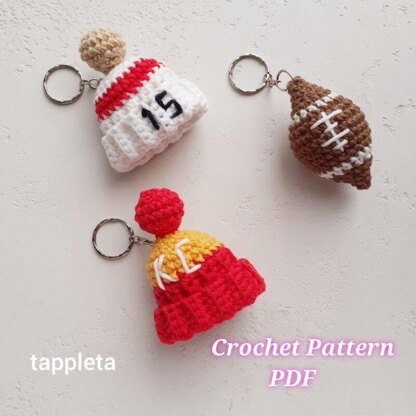Football fan Kansas City keychains crochet pattern Chiefs mini hat crochet Red striped beanie hat Football crochet keyring Super bowl favors
