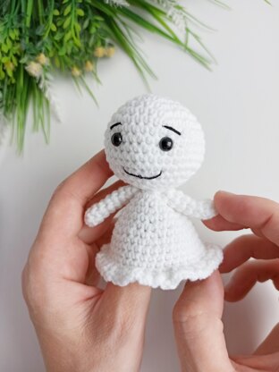 Halloween ghost easy crochet pattern