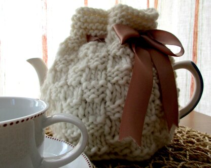 Chunky Textured Squares Tea Cosy